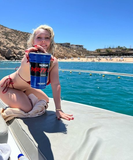 Cara Luby model pornographische archiv