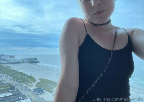 nackte krankenschwester onlyfans erotische kunst bilder