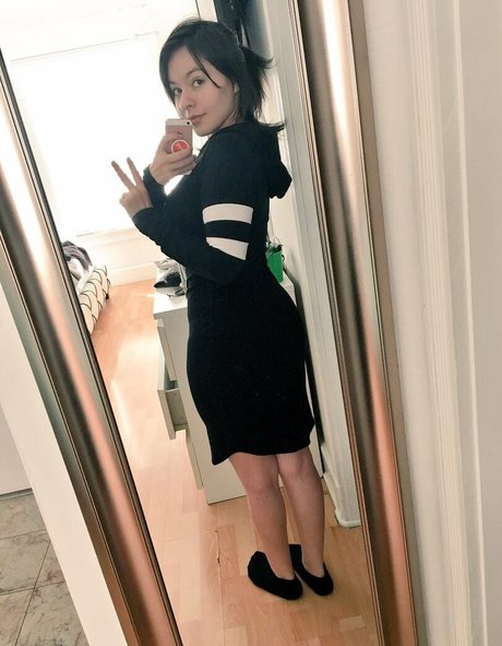 MegaMoeka nacktheit erwachsene foto