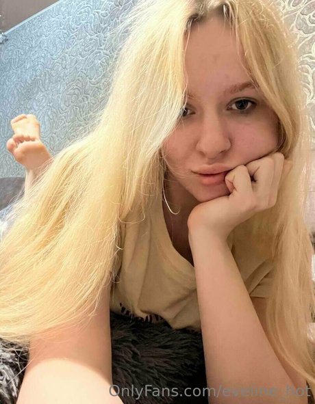 eveline hot kunst nacktheit galerien