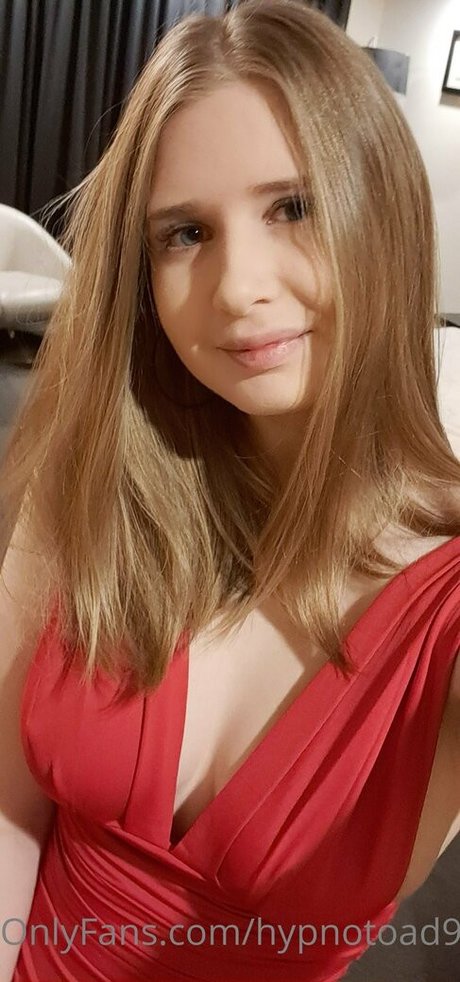 kinkykierra97 xxx nette bild