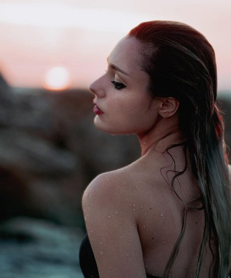 blonde heiße frau onlyfans schöne nackten bilder