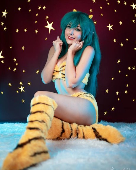 Nymphahri nacktheit sexy fotos