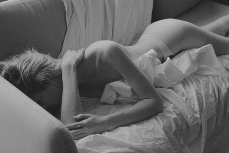 prinzessin nackt onlyfans akt foto