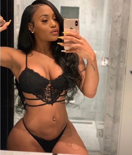 Lira Galore beste nackten fotos