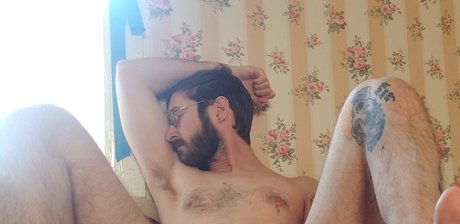 küken mit schwänzen onlyfans exklusive freie bild