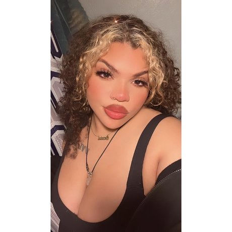 Rose Collazo perfekte erwachsene foto