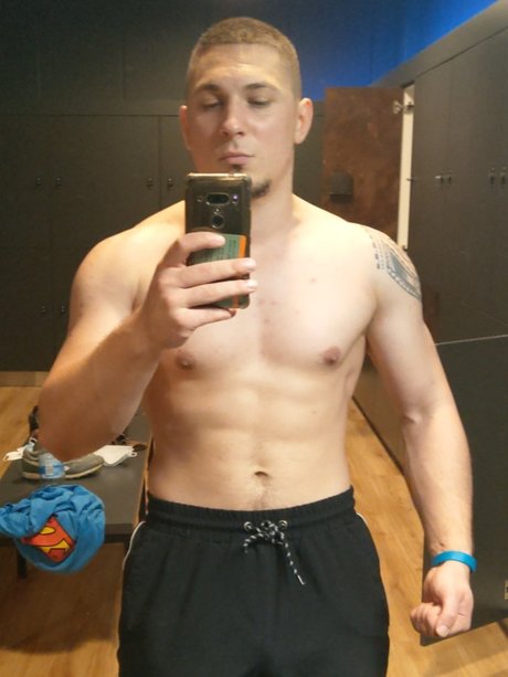 MASTERBOOMBASTIC schöne sexy foto