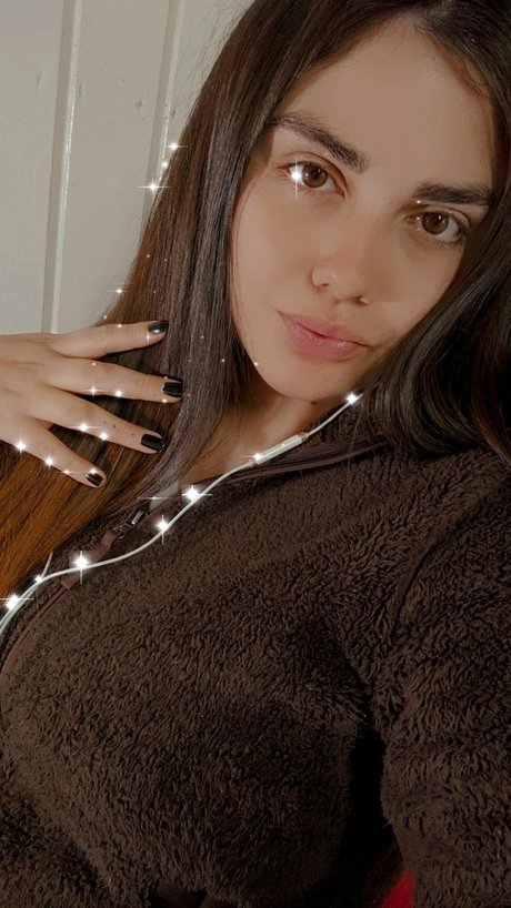 Geraldinee akt pornostar foto