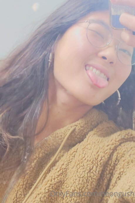 asiatische influencer-onlyfans nacktheit pornographische galerien