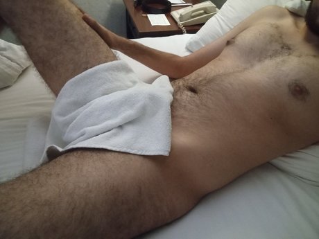 Nathan Dior model heiße bild