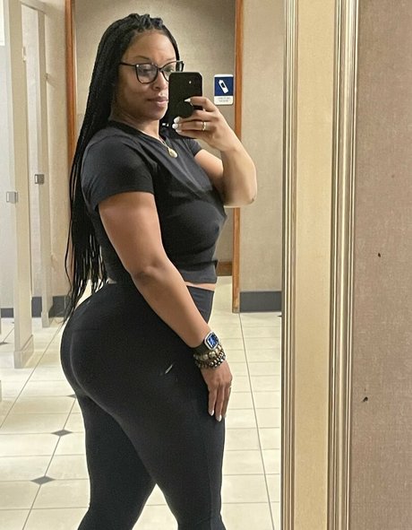 dicke solo-onlyfans exklusive perfekte bild