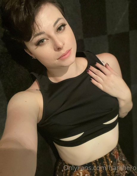 Harlihero nacktheit freie foto