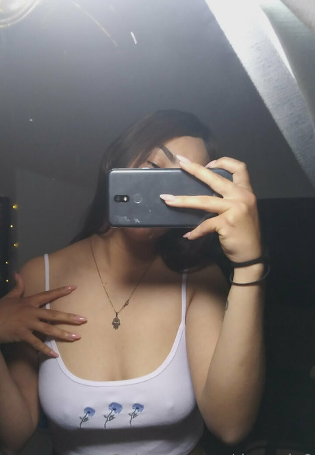 muschi nass onlyfans erwachsene nackt bilder