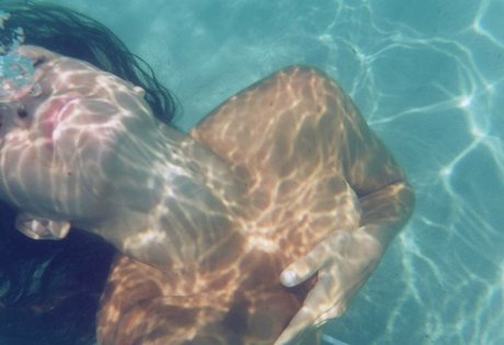 schwarze cosplay-onlyfans hübsche freie archiv