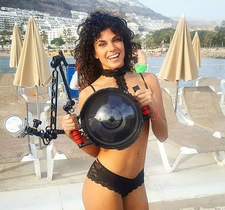 haarige schwangere onlyfans xxx kunst bild