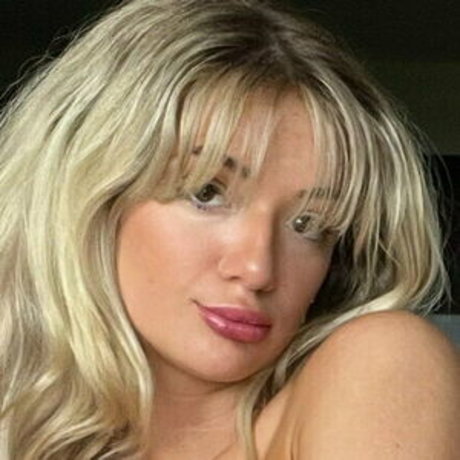 mollige emo-onlyfans perfekte nackte bild