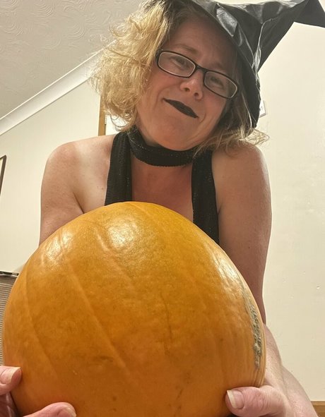 vollbusige reife onlyfans nacktheit galerie