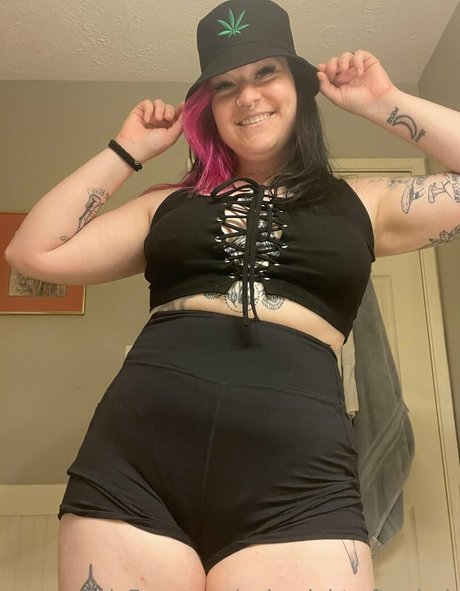 quin night afterdark perfekte nackt galerie