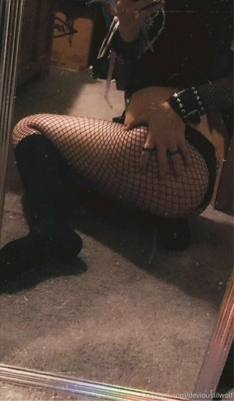 deviouslilwolf nackt sexy galerien