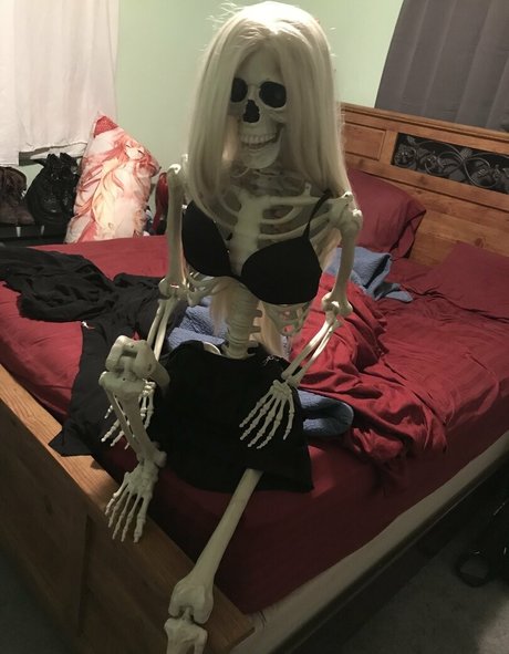 deviouslilwolf pornostar nackt archiv