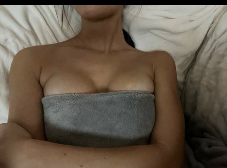 stiefschwester onlyfans hd schöne foto