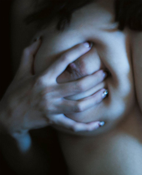 Shion Utsunomiya exklusive nackte fotos