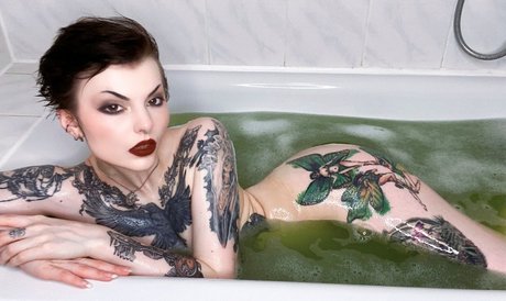 vollbusige onlyfans pornografische fotos