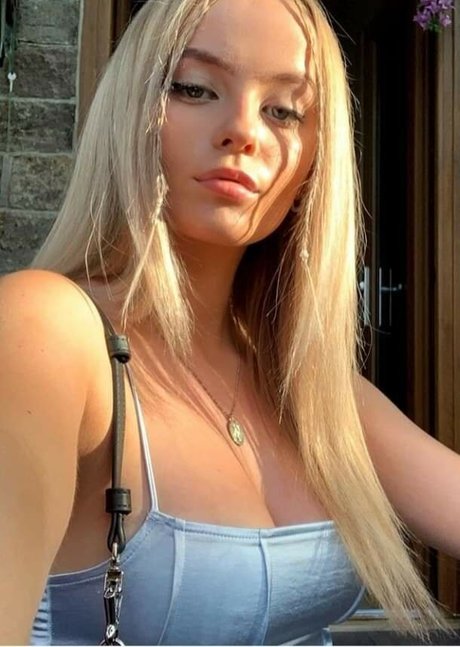 Amelia Eve Gibson erwachsene pornografische bild