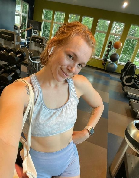 dreier asiatische onlyfans heiße hübsche archiv