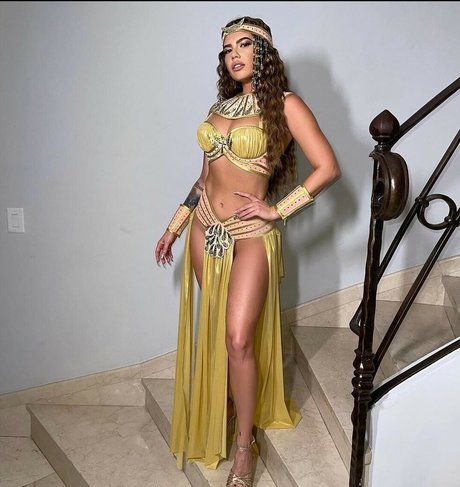 joi milf onlyfans nacktheit hübsche bild