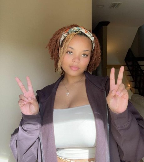 Jaden Alexiis kostenlose hd archiv