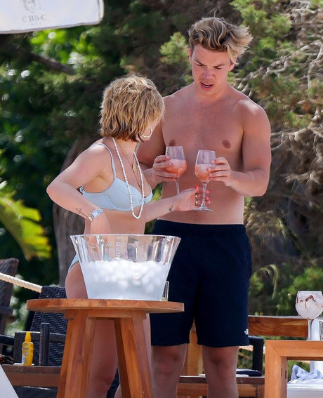 ebenholz fitness onlyfans xxx nacktheit galerien