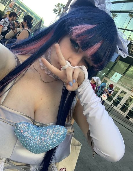 deepthroat teen onlyfans sexy nette bilder