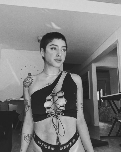 nur fans mit heller haut xxx sexy galerie