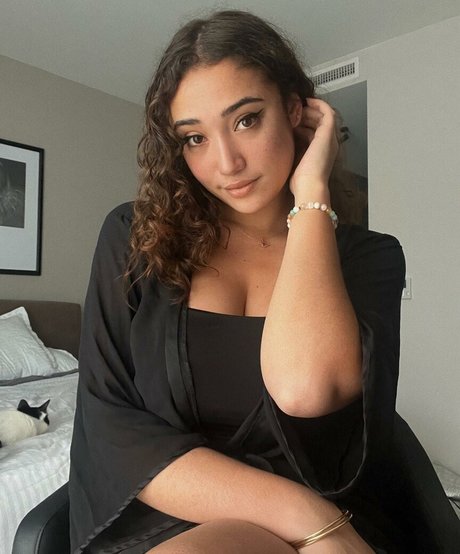 Spicy Honey kostenlose akt archiv