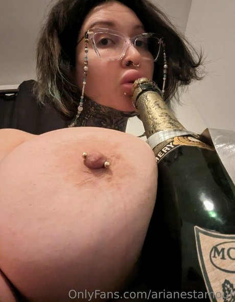 asiatische top-onlyfans perfekte nette archiv