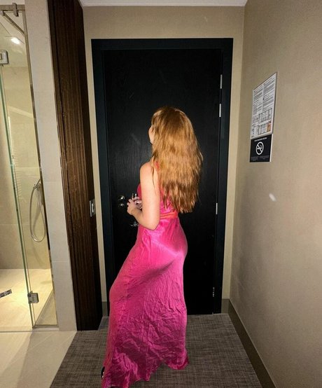 ebenholz nackt onlyfans freie erwachsene galerien