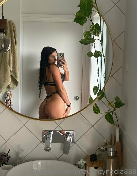 monsterschwanz-onlyfans erwachsene akt fotos