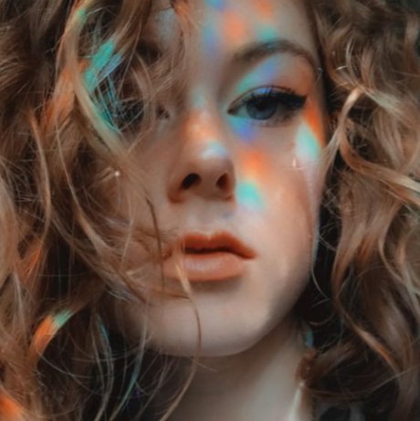 Chloe Novia top sex foto