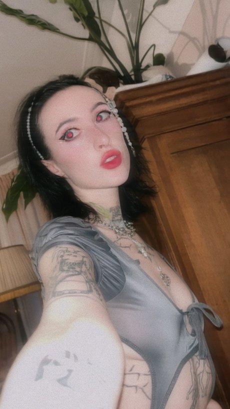 PollyPipilotti xxx nacktheit bilder