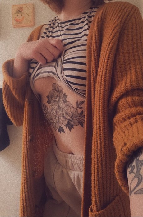 Baby Ghoul Bettie exklusive pornografische galerien