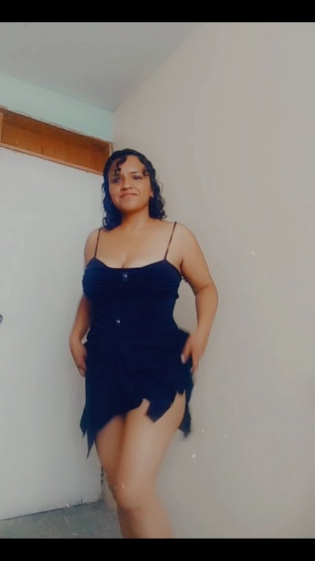 deepthroat teen onlyfans hübsche kostenlose bild