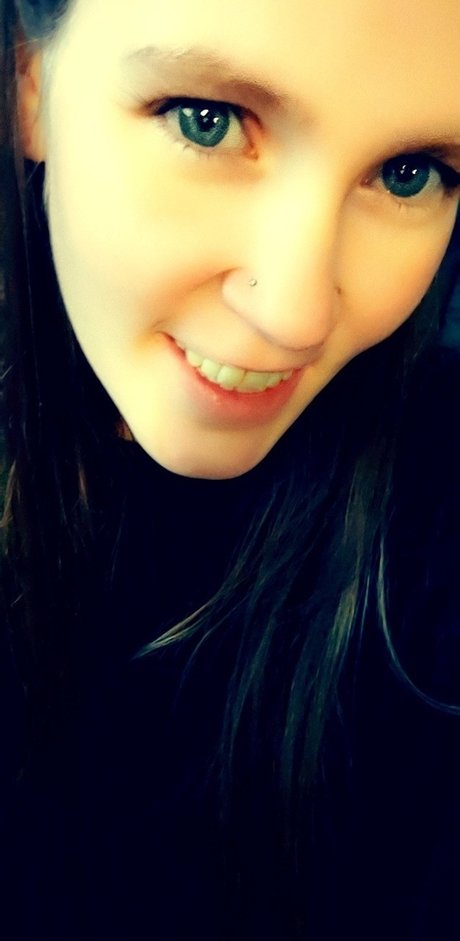 Rei lea schauspielerin beste fotos