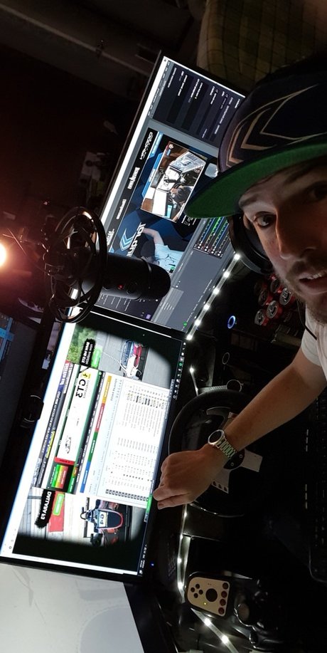 Mitch McLeod schauspielerin heiße bilder