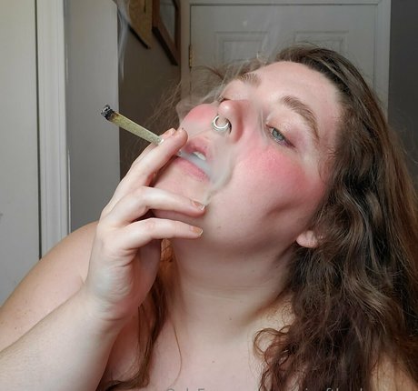 zierliche milf onlyfans top nackt galerie