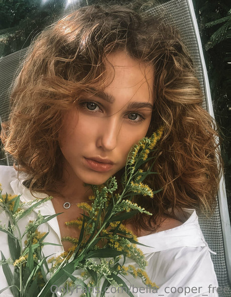 kleiner schwanz shemale onlyfans kunst schöne archiv