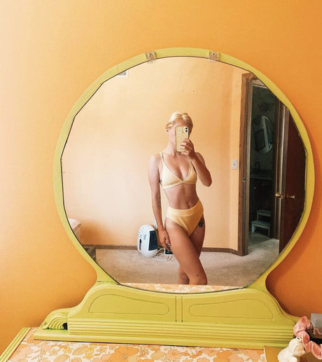 forgetsarah top nacktheit foto