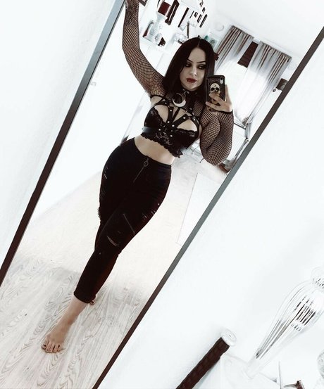 fette onlyfans erotische erwachsene bild