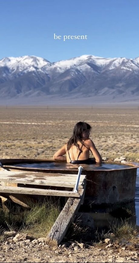 lesbische verführung onlyfans nackt akt bild